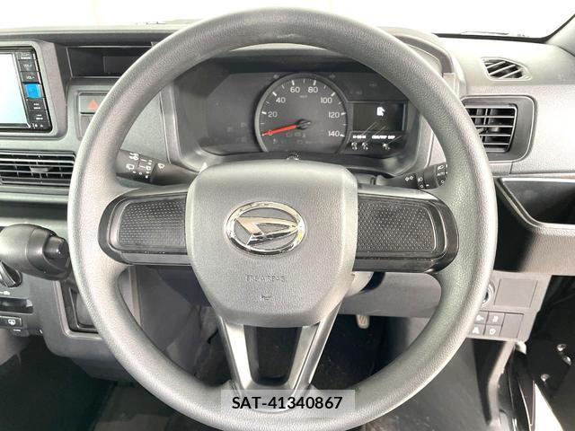 Daihatsu HIJET CARGO 2024-11 8363282-9