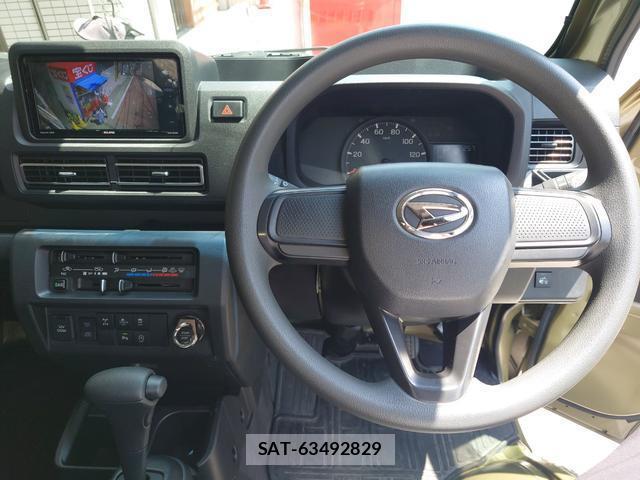 Daihatsu HIJET TRUCK 2022-05 8361726-11