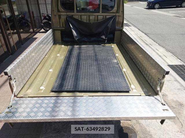 Daihatsu HIJET TRUCK 2022-05 8361726-9