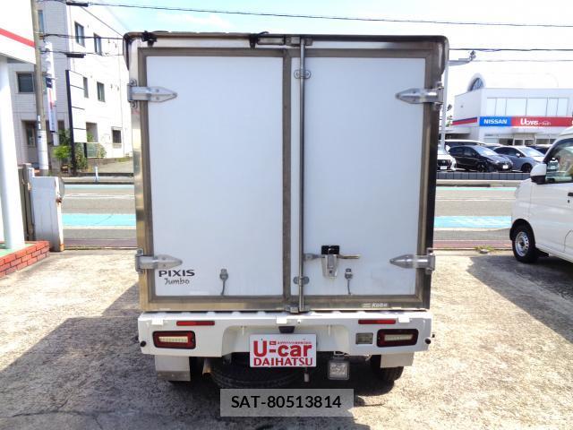 Daihatsu HIJET TRUCK 2015-04 8363121-5