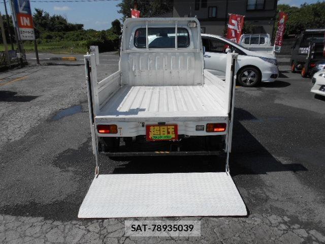 Daihatsu HIJET TRUCK 2011-07 8363821-1
