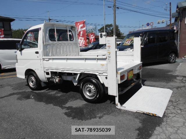 Daihatsu HIJET TRUCK 2011-07 8363821-2
