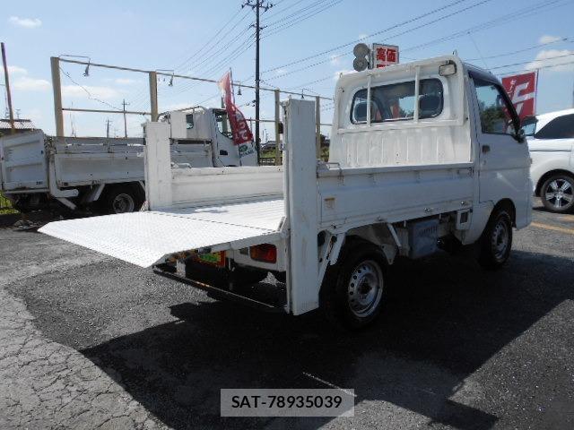 Daihatsu HIJET TRUCK 2011-07 8363821-3