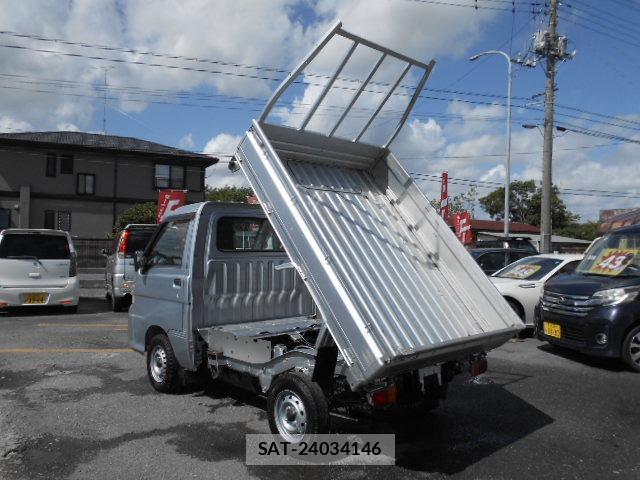 Daihatsu HIJET TRUCK 2012-01 8363823-9
