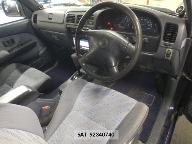 Toyota HILUX 2000-09 8360718-2