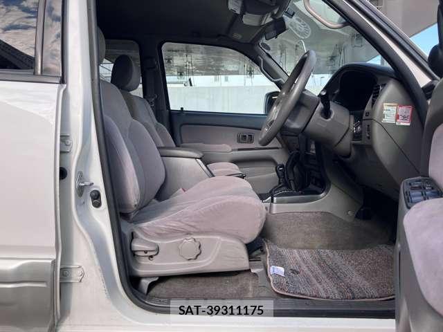 Toyota HILUX SURF 2001-03 8362879-17