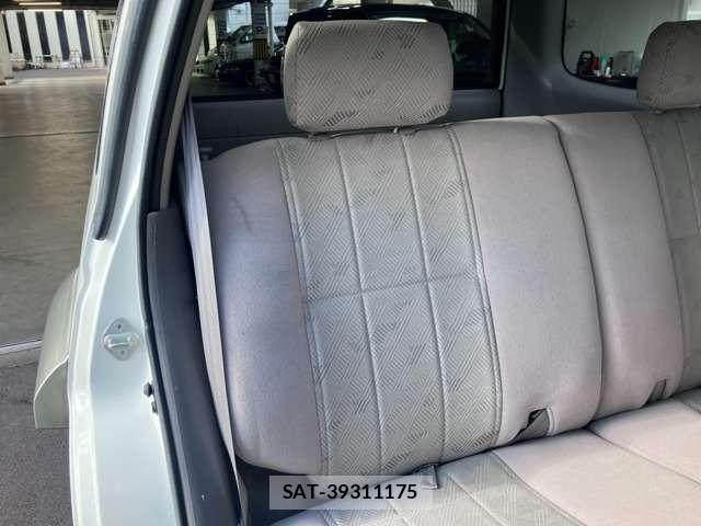Toyota HILUX SURF 2001-03 8362879-18