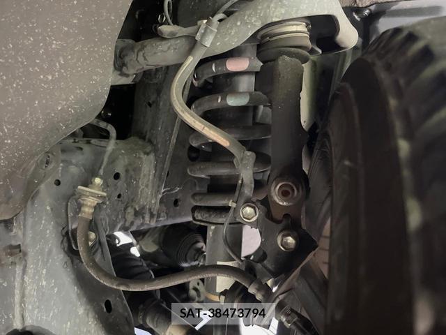 Toyota HILUX 2021-05 8360534-19