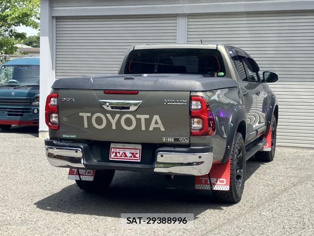 Toyota HILUX 2021-01 8360945-1