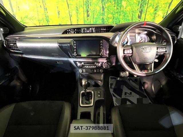 Toyota HILUX 2023-03 8360999-1