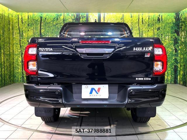 Toyota HILUX 2023-03 8360999-13