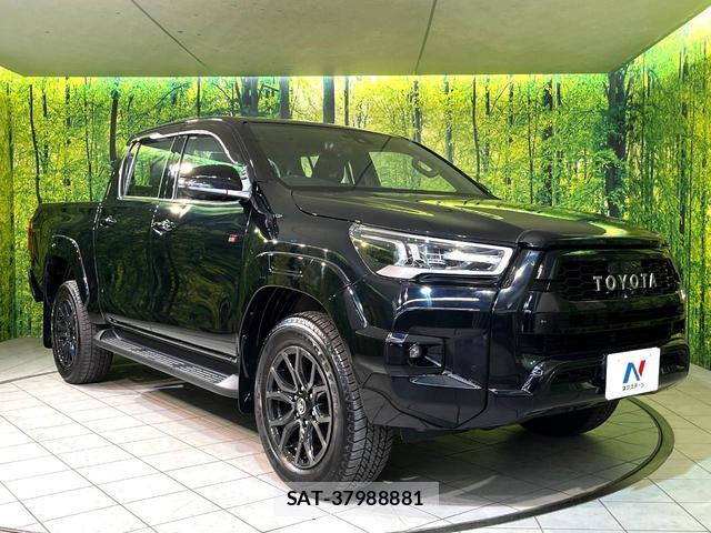 Toyota HILUX 2023-03 8360999-14