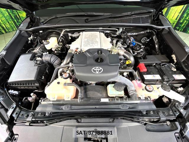 Toyota HILUX 2023-03 8360999-16