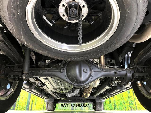 Toyota HILUX 2023-03 8360999-17