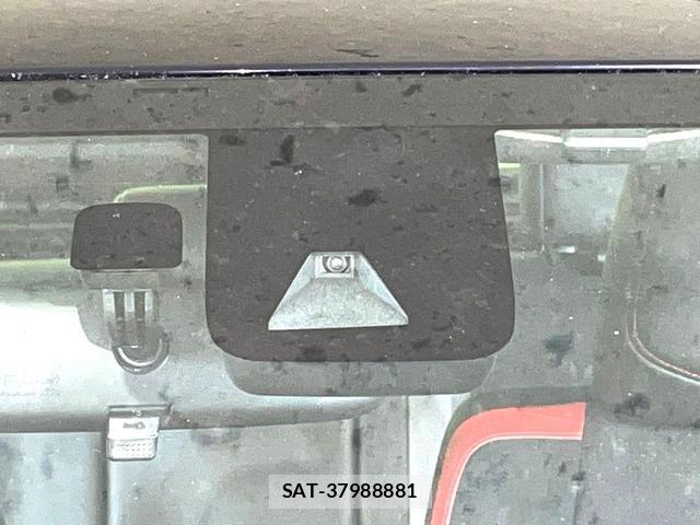 Toyota HILUX 2023-03 8360999-2
