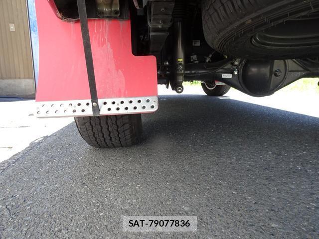 Toyota HILUX 2024-07 8362502-14