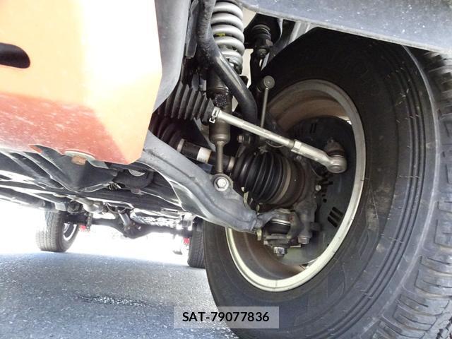 Toyota HILUX 2024-07 8362502-15