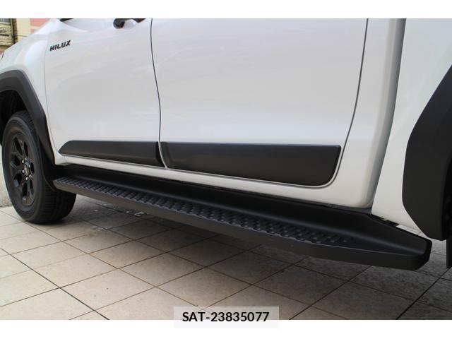 Toyota HILUX 2026-07 8363125-12