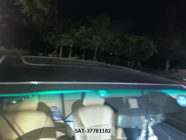 Lexus HS 2009-11 8361745-10
