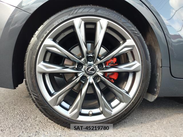 Lexus IS 2020-12 8360582-18