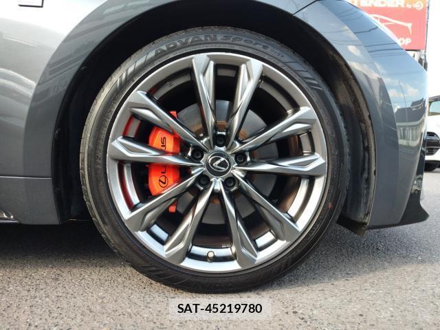 Lexus IS 2020-12 8360582-19