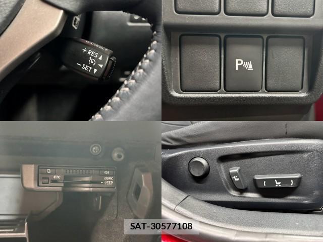 Lexus IS 2013-07 8362459-5