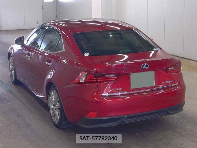Lexus IS 2016 8362709-1