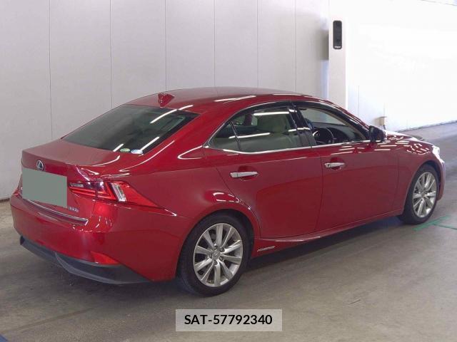 Lexus IS 2016 8362709-4