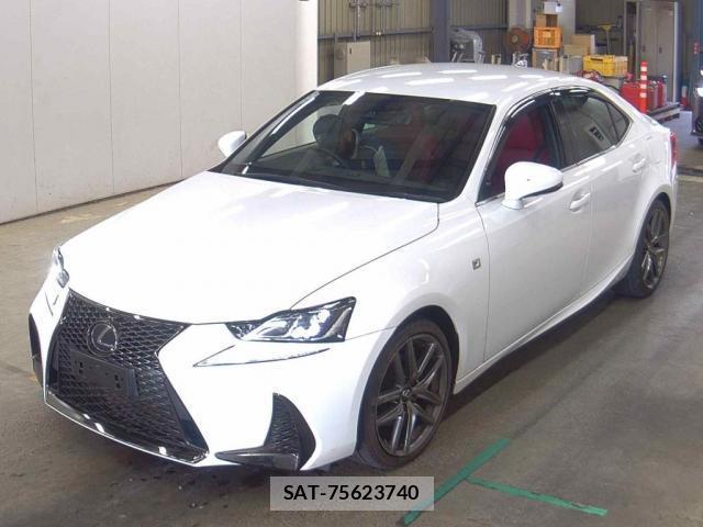 Lexus IS 2019-09 8362717-0