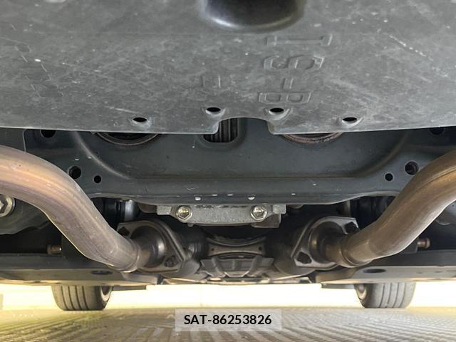 Lexus IS 2013-07 8362811-18