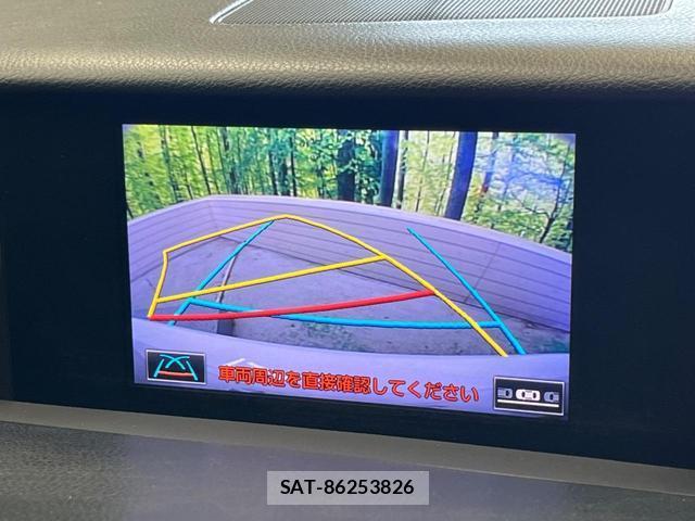 Lexus IS 2013-07 8362811-3