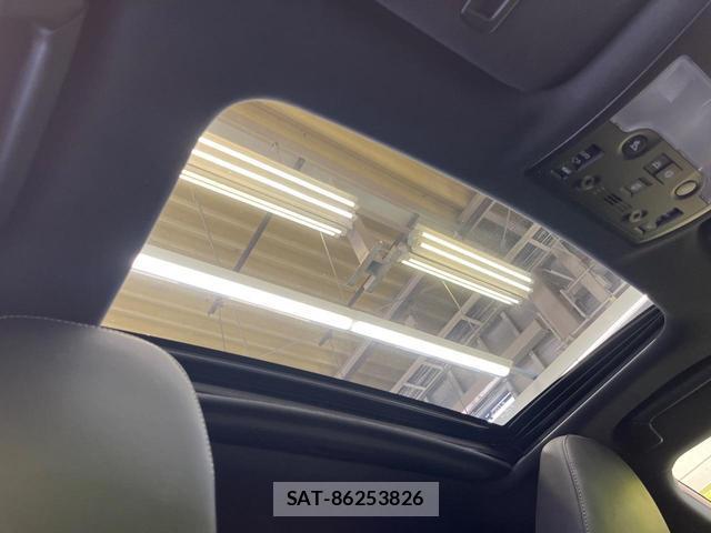 Lexus IS 2013-07 8362811-4