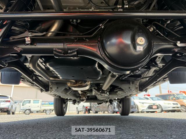 Suzuki JIMNY 2026-03 8360801-8