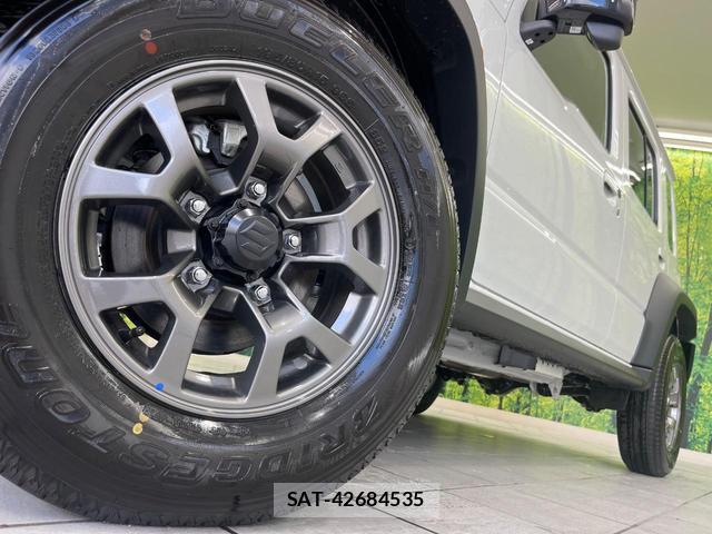 Suzuki JIMNY 2026-06 8363544-12