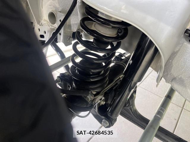 Suzuki JIMNY 2026-06 8363544-19