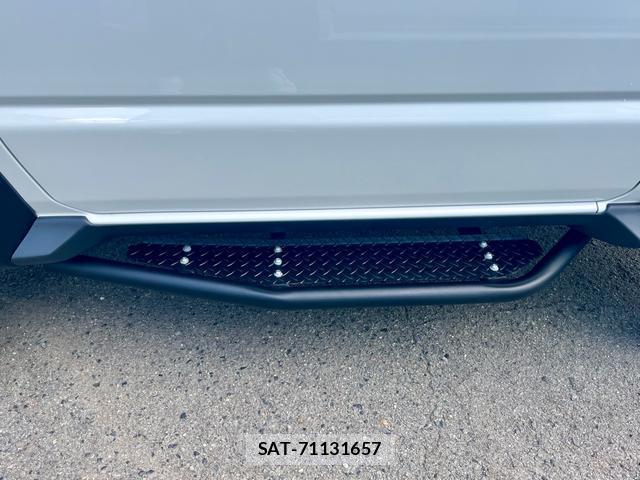 Suzuki JIMNY SIERRA 2022-03 8361080-11