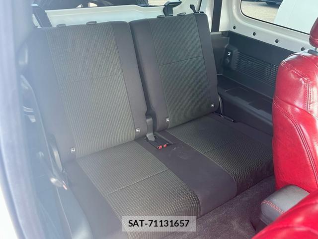 Suzuki JIMNY SIERRA 2022-03 8361080-15