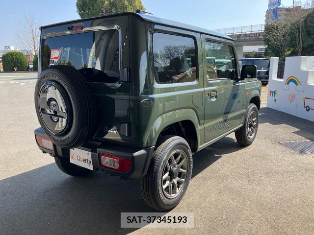Suzuki JIMNY 2025-12 8360922-11