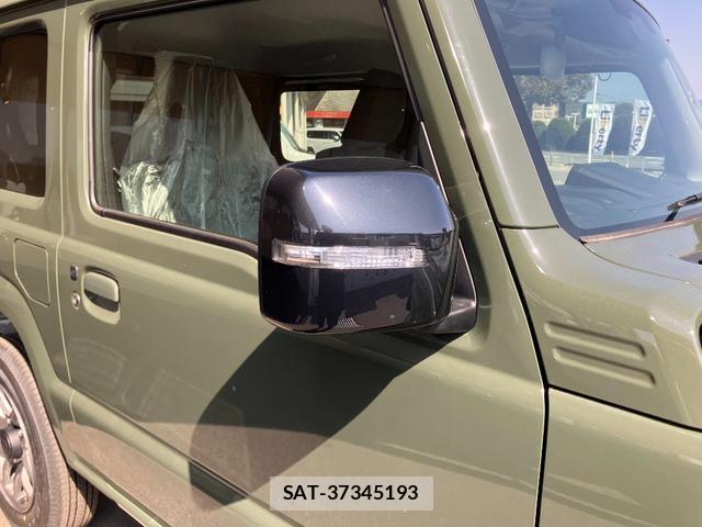 Suzuki JIMNY 2025-12 8360922-15