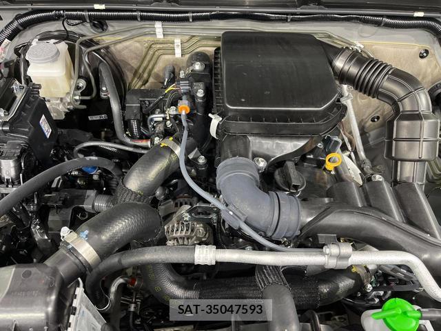 Suzuki JIMNY 2025-09 8361011-17