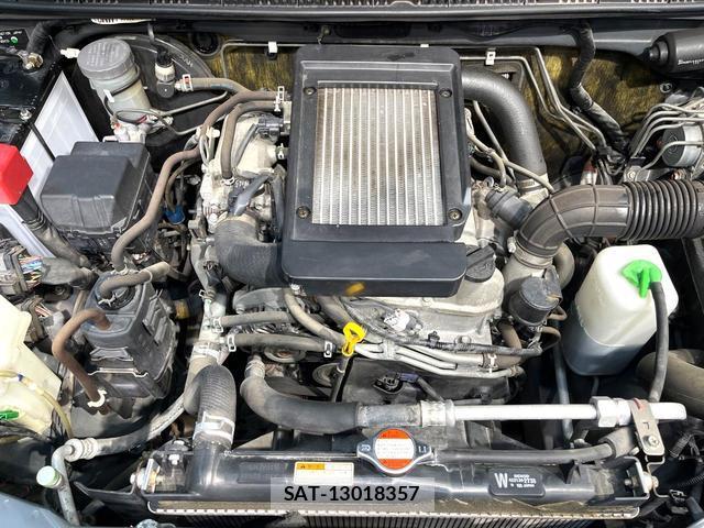 Suzuki JIMNY 2016-01 8361729-17