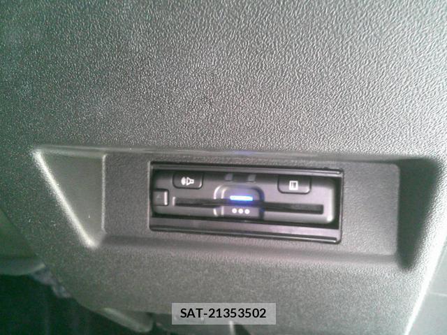 Suzuki JIMNY 2024-08 8361985-16