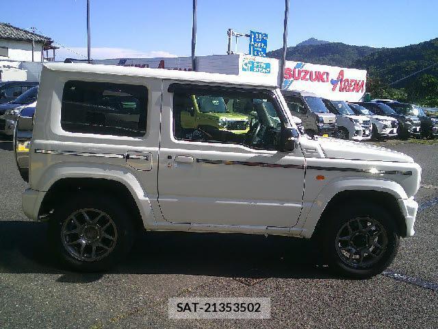 Suzuki JIMNY 2024-08 8361985-3