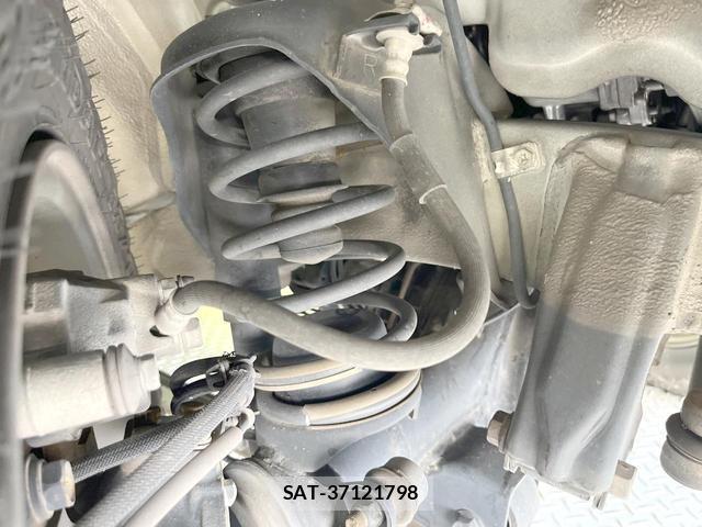 Suzuki JIMNY 2014-02 8363560-19