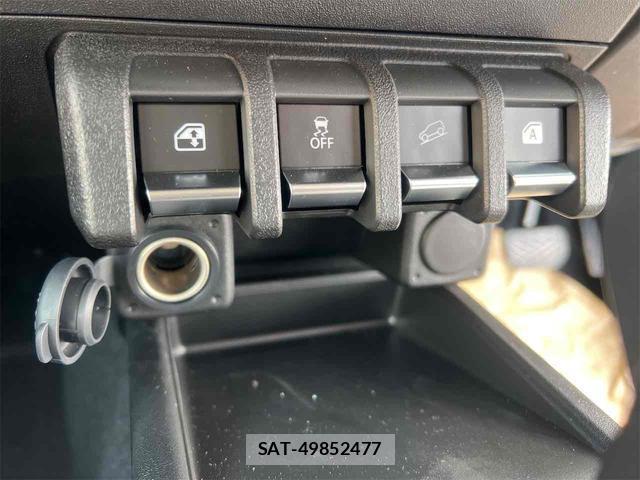 Suzuki JIMNY 2025-03 8363730-7