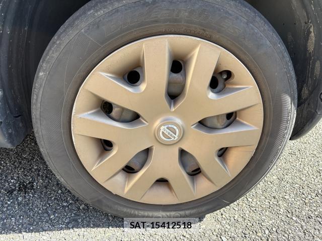 Nissan JUKE 2014-10 8362883-19