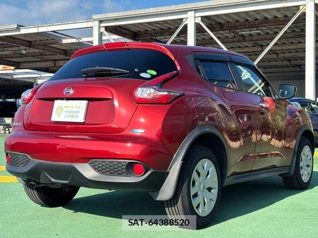 Nissan JUKE 2015-06 8363088-1