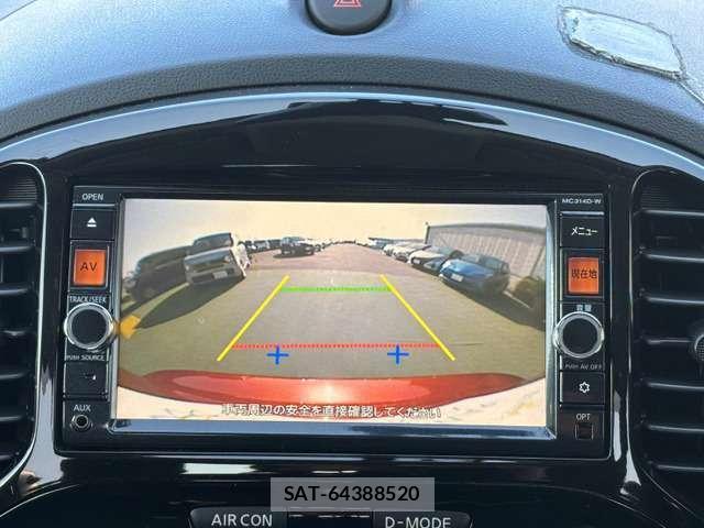 Nissan JUKE 2015-06 8363088-6