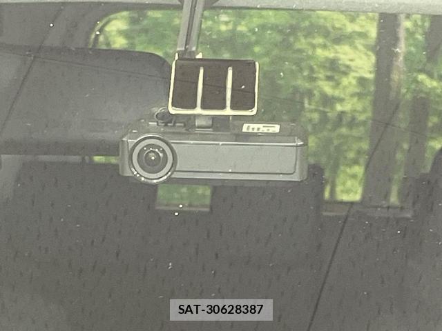 Subaru JUSTY 2017-11 8361009-5