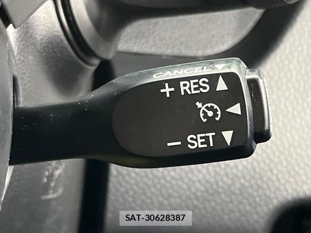 Subaru JUSTY 2017-11 8361009-6